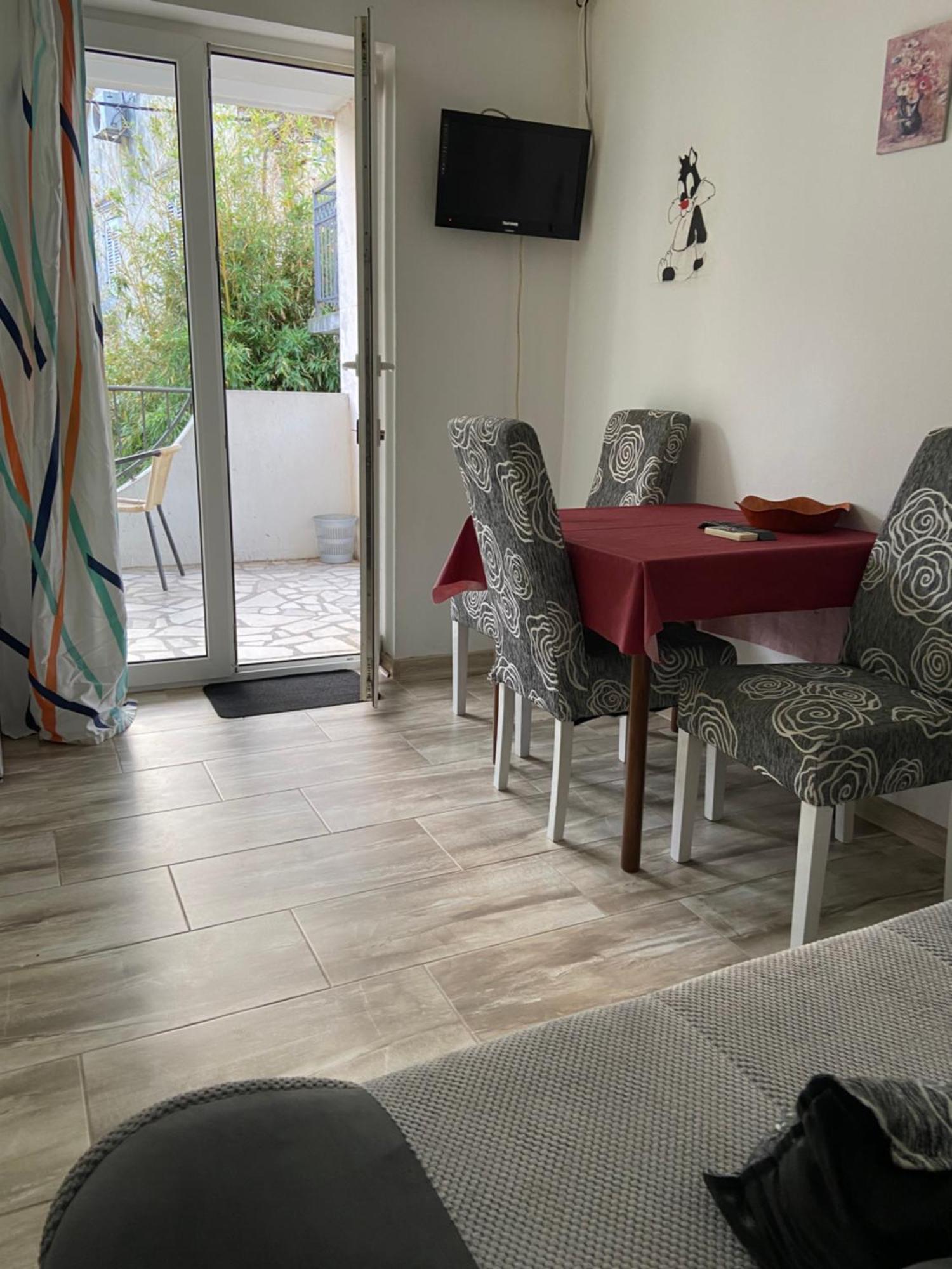 Apartments Ivanisevic Kotor Exterior photo