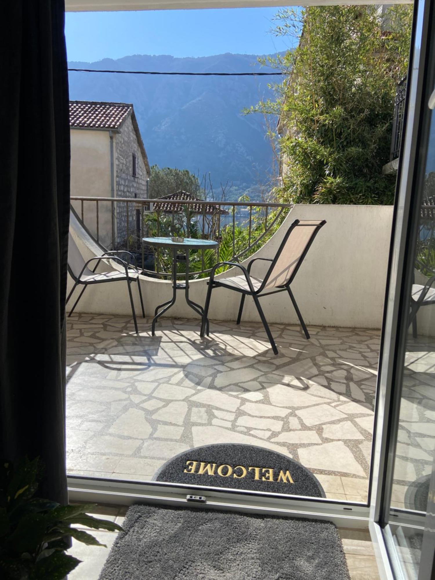Apartments Ivanisevic Kotor Exterior photo