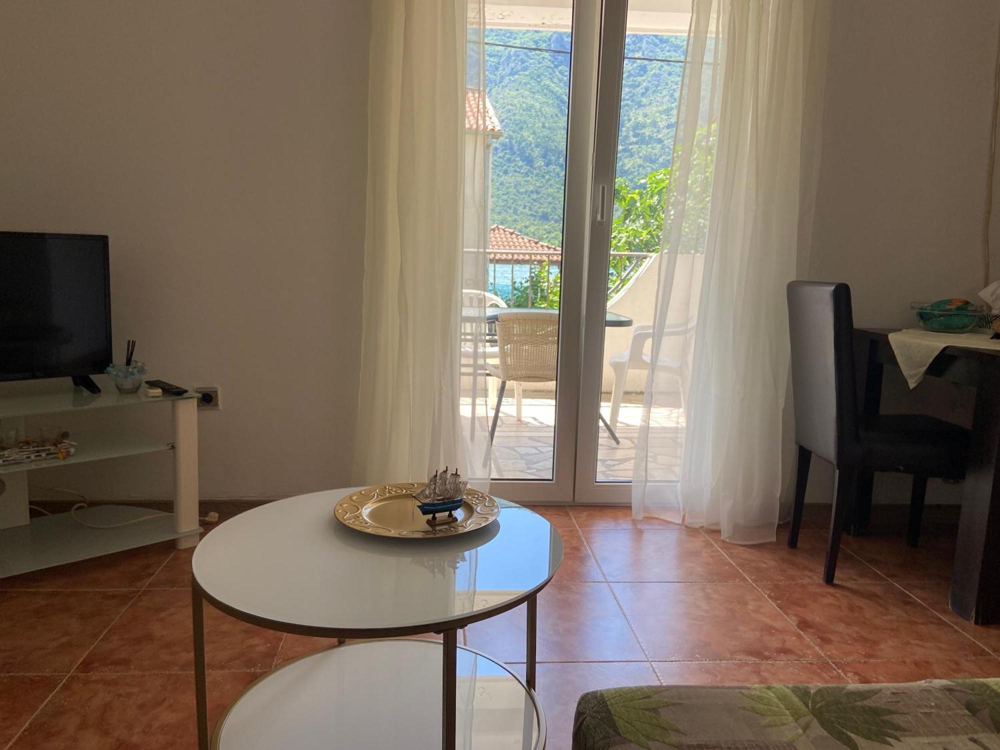 Apartments Ivanisevic Kotor Exterior photo