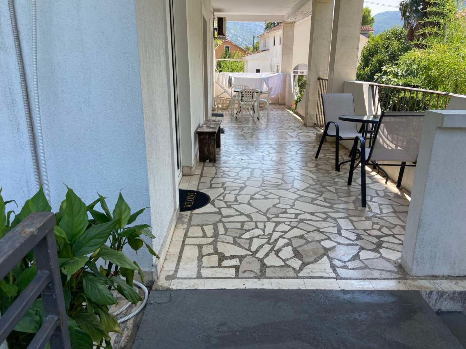 Apartments Ivanisevic Kotor Exterior photo
